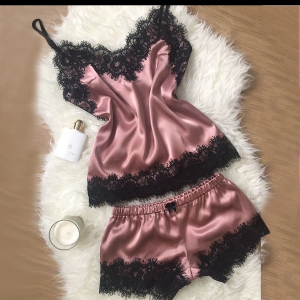 Satin Lingerie✨